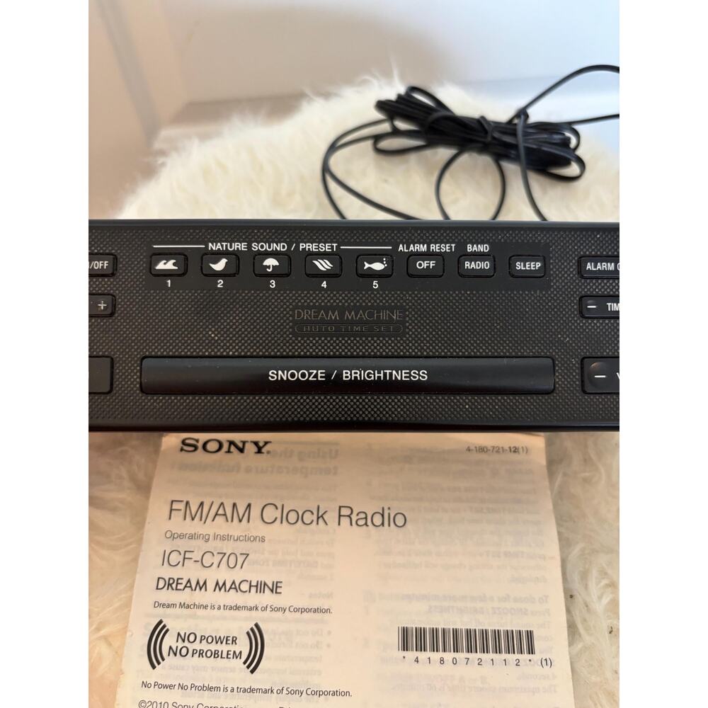 Sony Dream Machine ICF-C707 FM/AM Clock Radio.